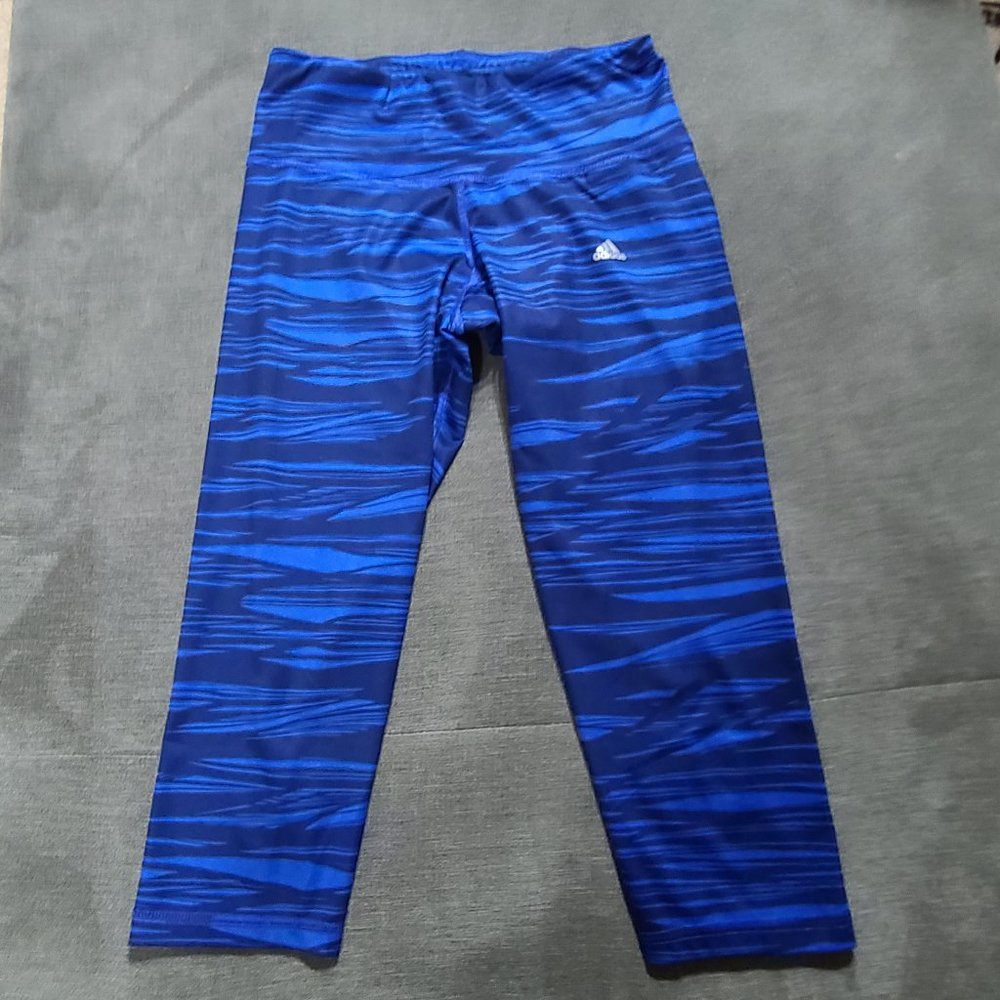 Addidas blue cropped leggings